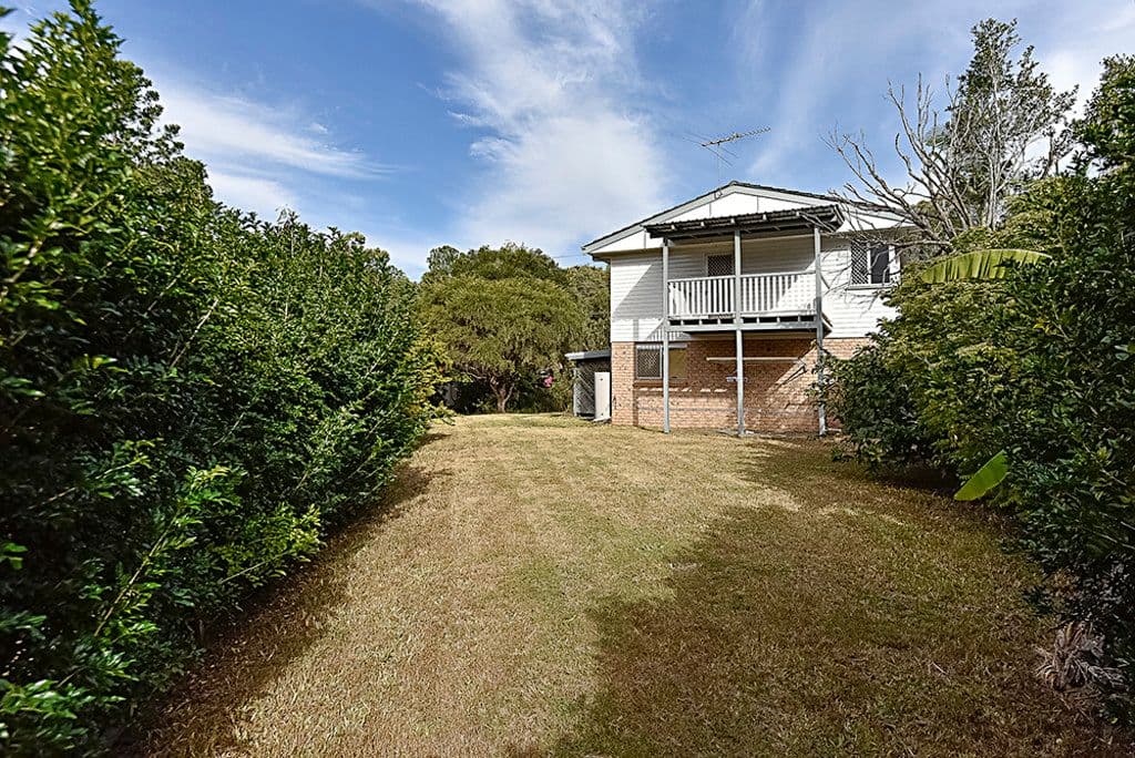 102 Dennis Road, Springwood QLD 4127, Springwood - Thumbnail 2