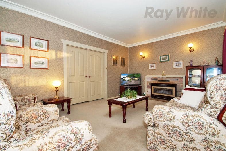 8 BARTLETT Avenue, Croydon VIC 3136, Croydon - Thumbnail 3