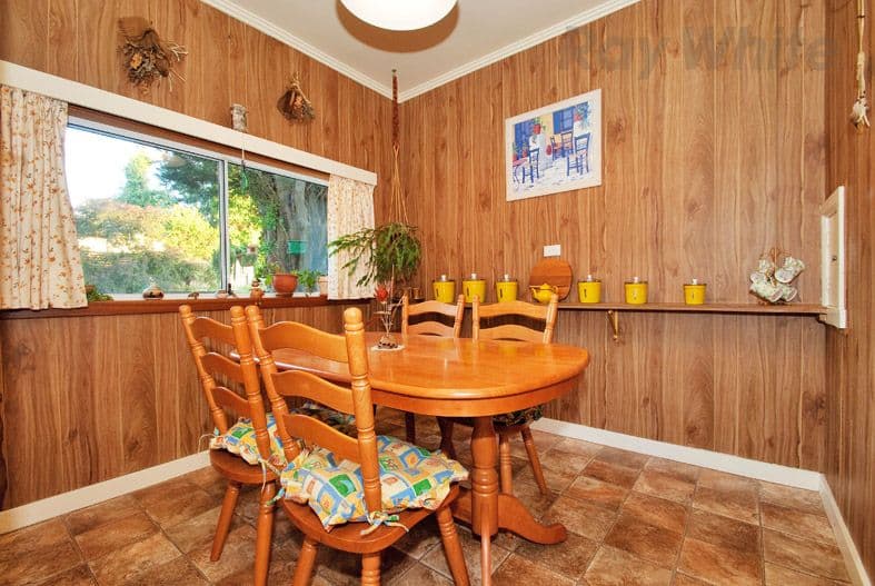 8 BARTLETT Avenue, Croydon VIC 3136, Croydon - Thumbnail 5