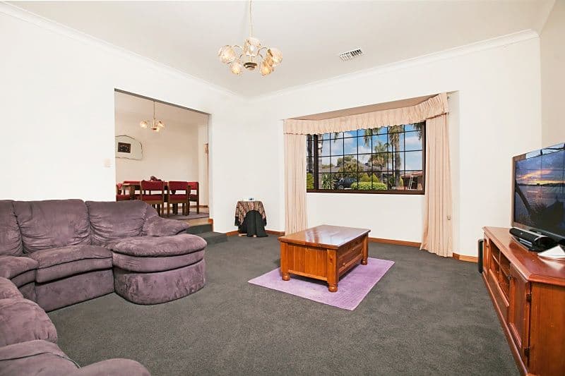 42 St Andrews Way, MORPHETT VALE SA 5162, Morphett Vale - Thumbnail 2
