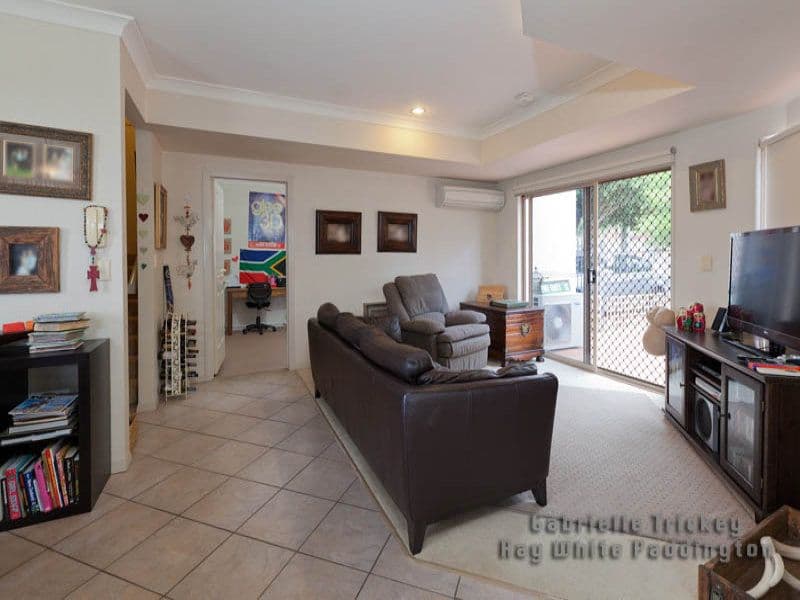22 Aldridge Street, Auchenflower QLD 4066, Auchenflower - Thumbnail 2