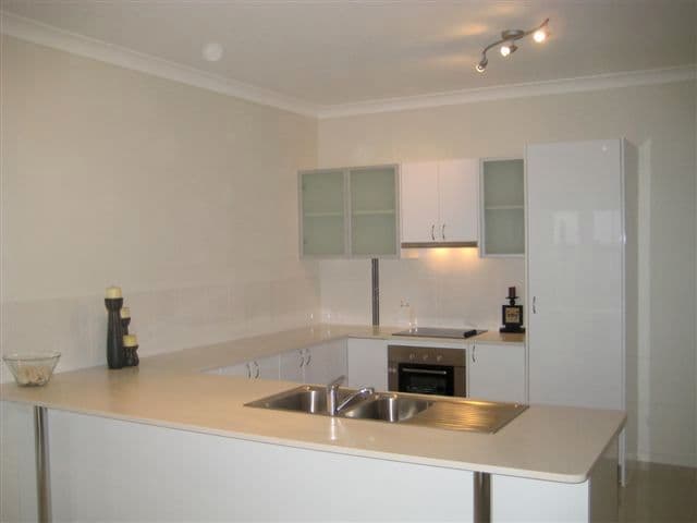 13 Wigan Avenue, HIGHFIELDS QLD 4352, Highfields - Thumbnail 2