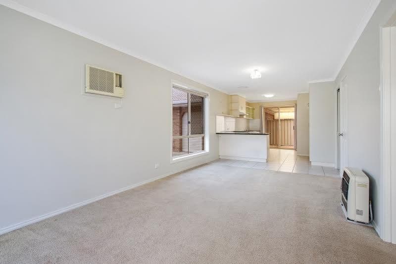 472 Breen Street, Lavington - Thumbnail 4