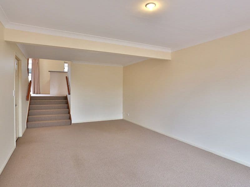 46 Albany Creek Road, ASPLEY QLD 4034, Aspley - Thumbnail 2
