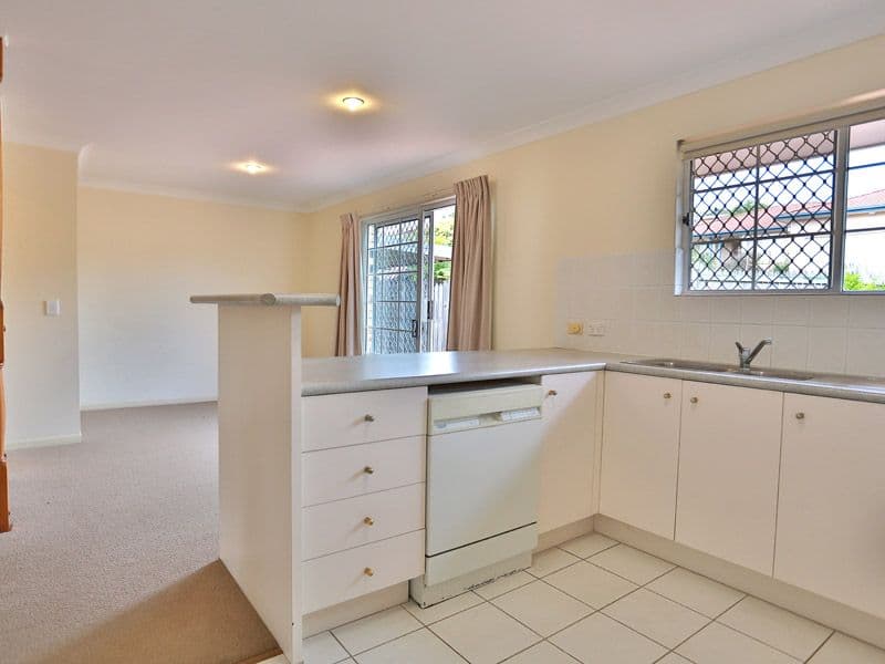 46 Albany Creek Road, ASPLEY QLD 4034, Aspley - Thumbnail 5