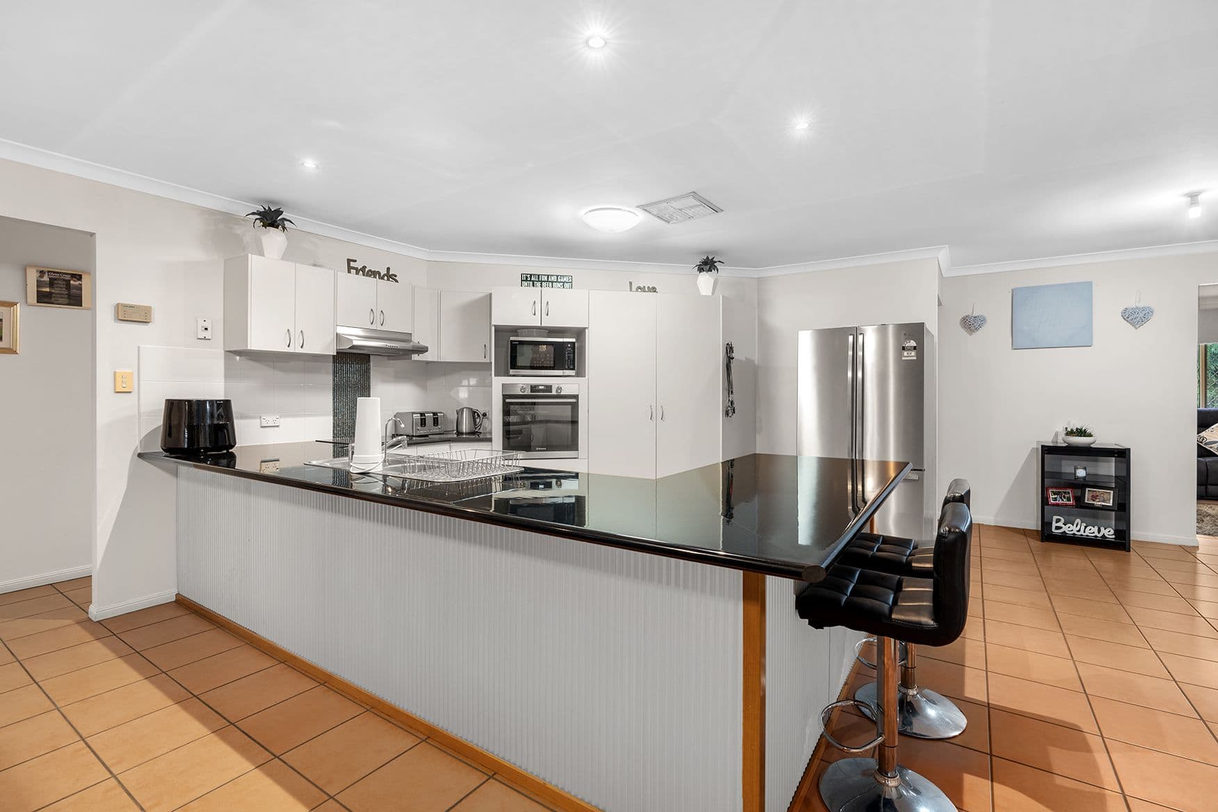 13 Dodd Drive, Emerald QLD 4720, Emerald - Thumbnail 4