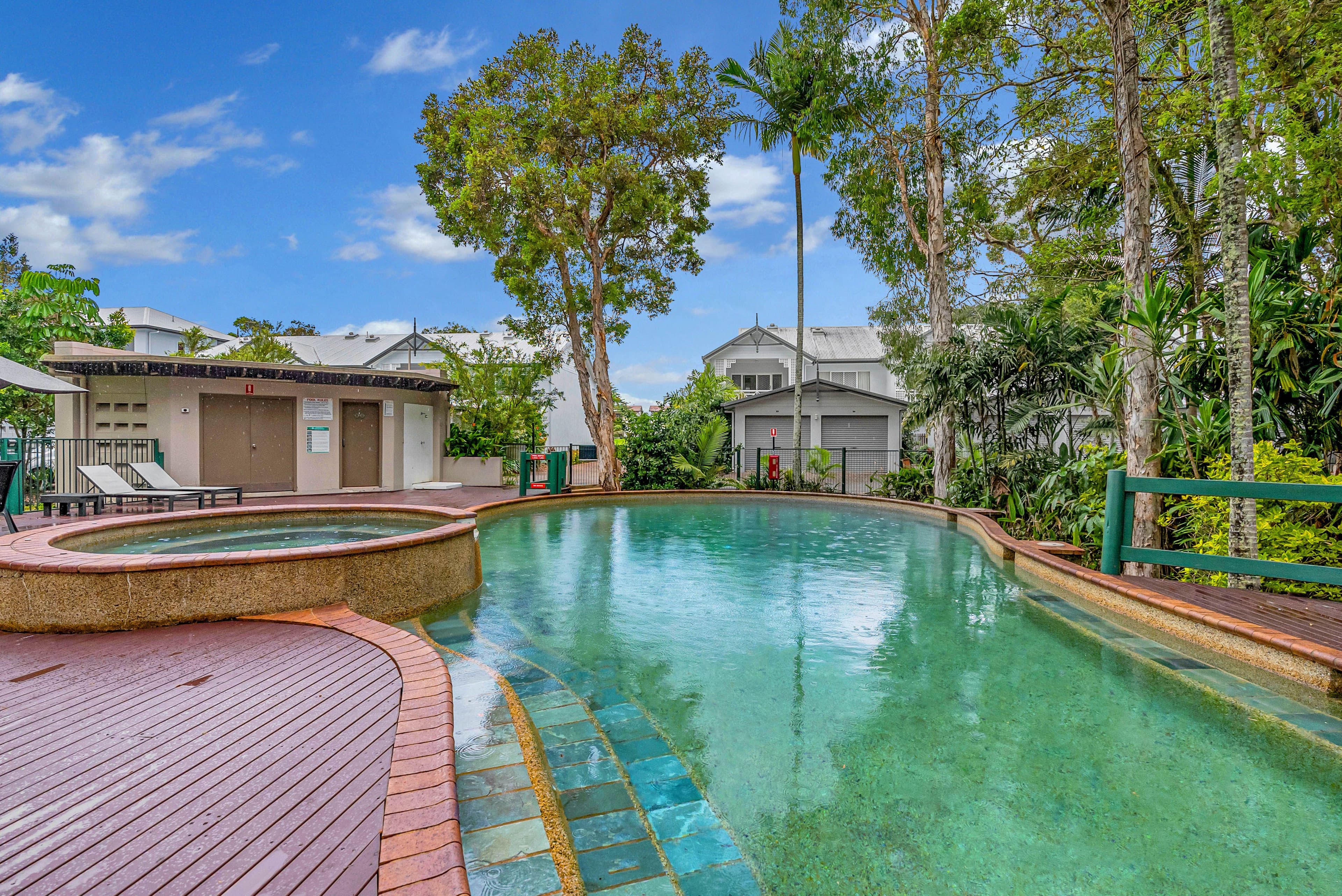 189 Mayers Street, Manoora QLD 4870, Manoora - Thumbnail 2