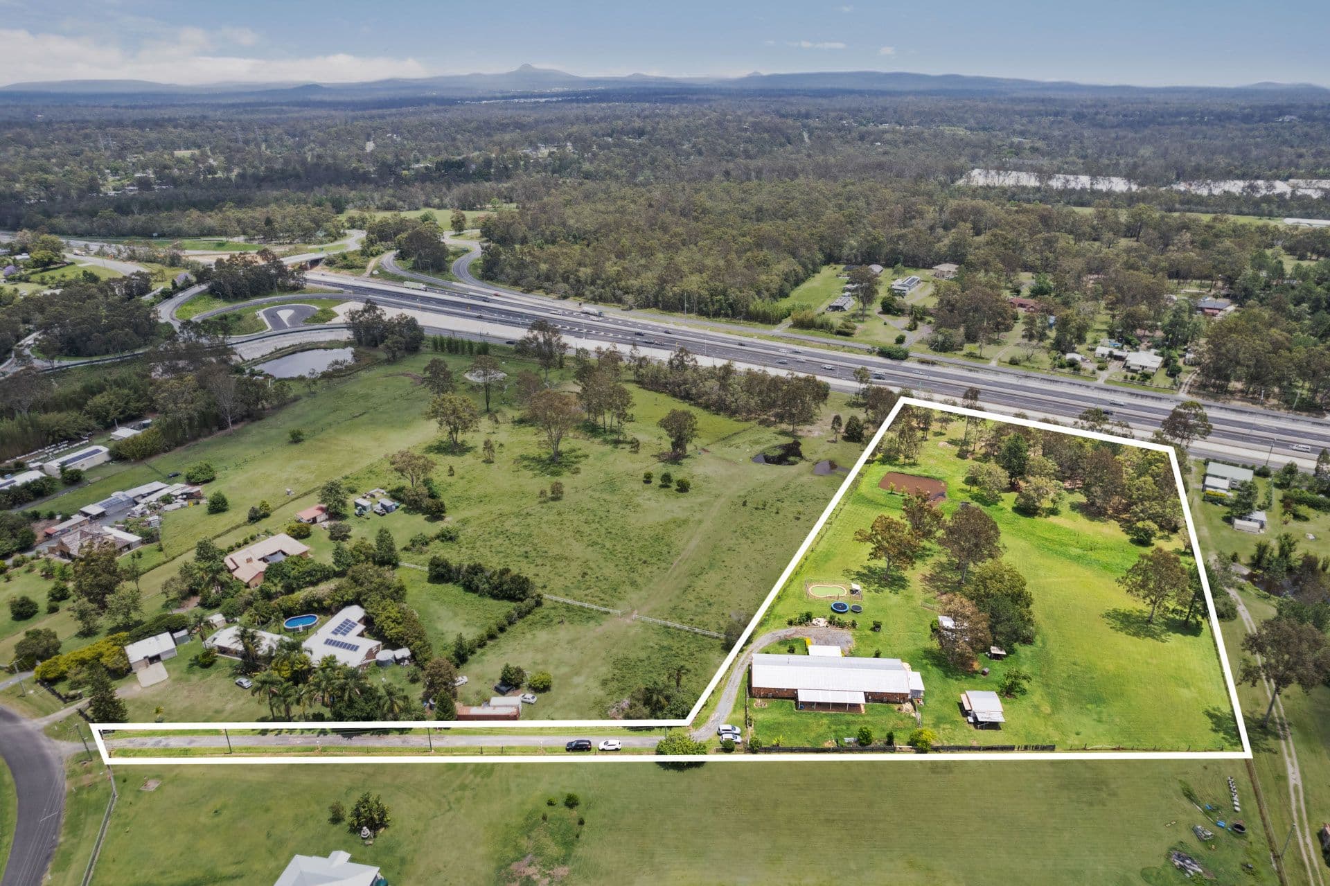 40 Chesterfield Road, Park Ridge South QLD 4125, Park Ridge South - Thumbnail 2