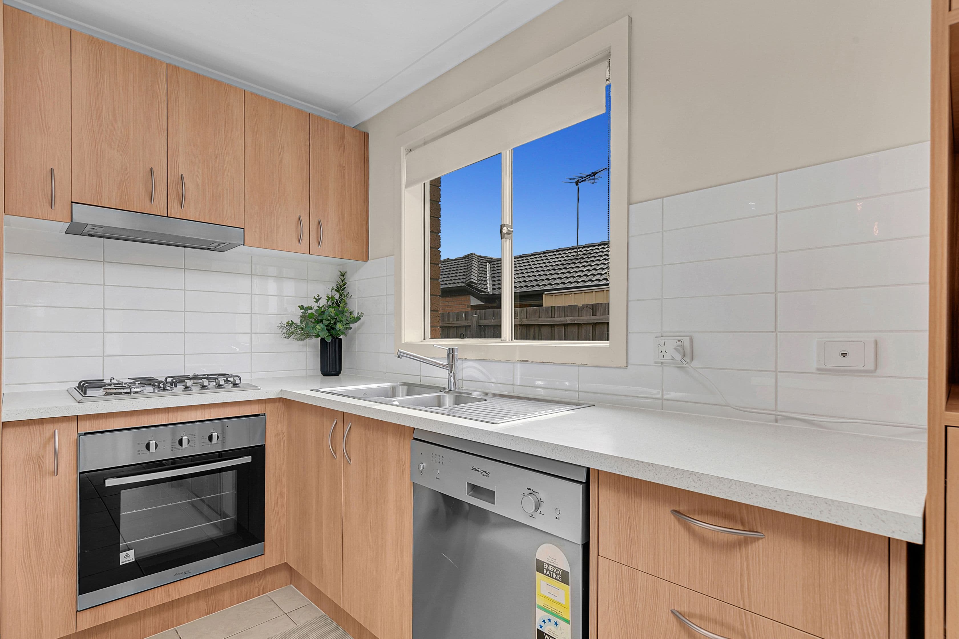 22 Chettam Street, Epping VIC 3076, Epping - Thumbnail 4