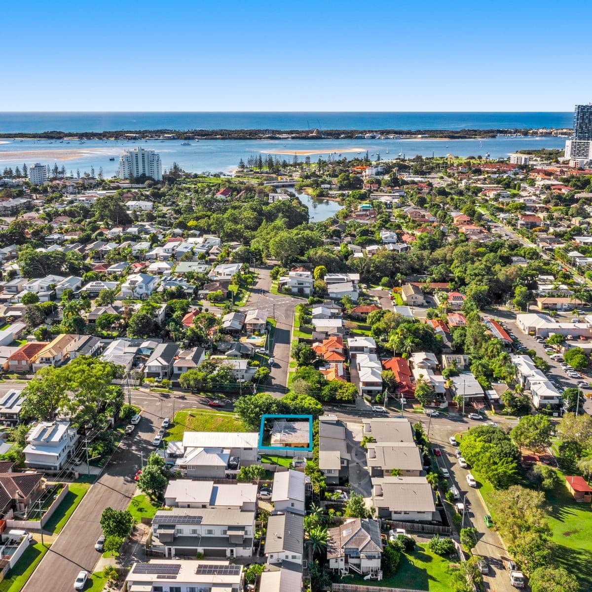 20 Turpin Road, Labrador QLD 4215, Labrador - Thumbnail 3