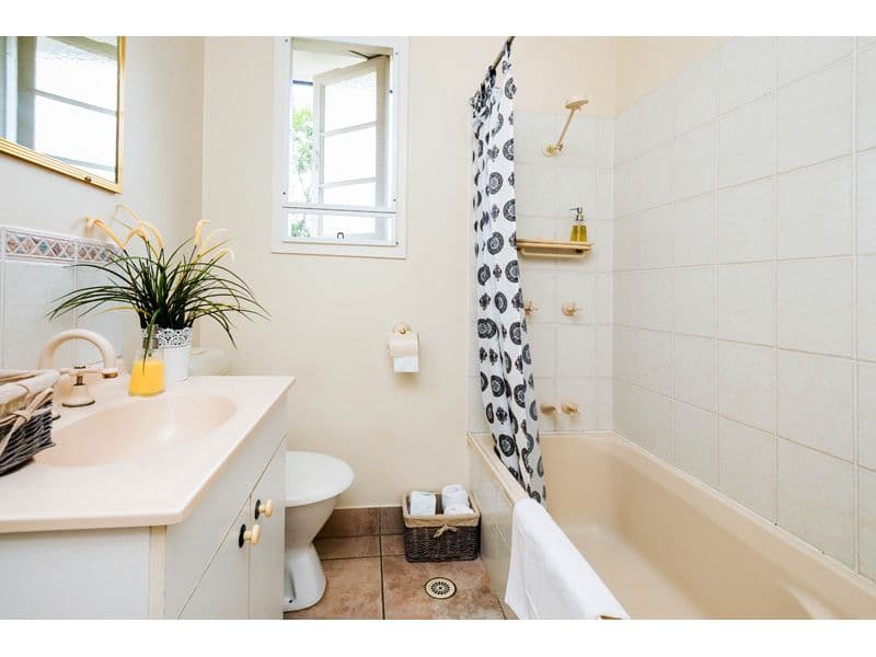 19 Nantwich Street, Mount Gravatt East QLD 4122, Mount Gravatt East - Thumbnail 7