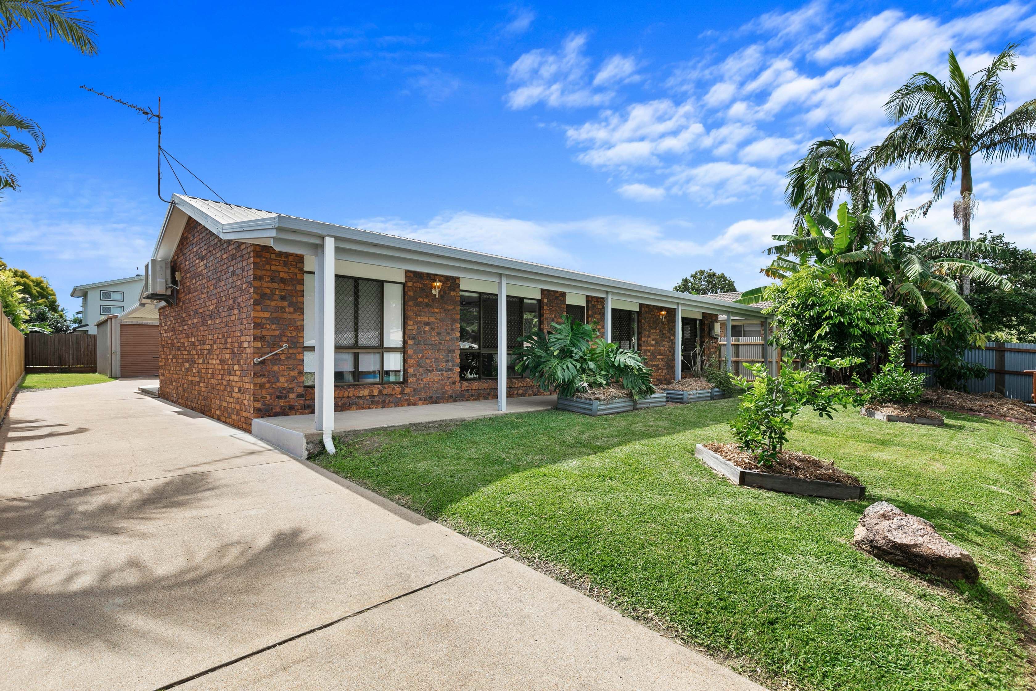 4 Meledie Avenue, Kawungan QLD 4655, Kawungan - Image 1