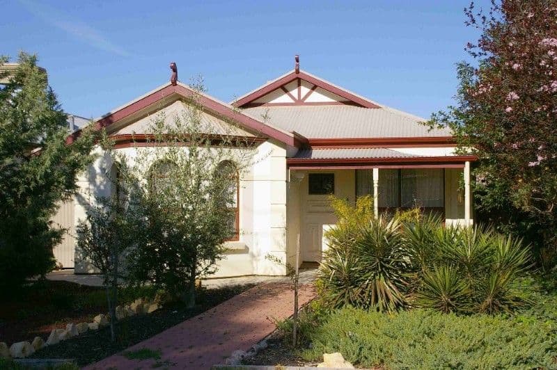 69 Sixteenth Street, RENMARK SA 5341, Renmark - Image 1