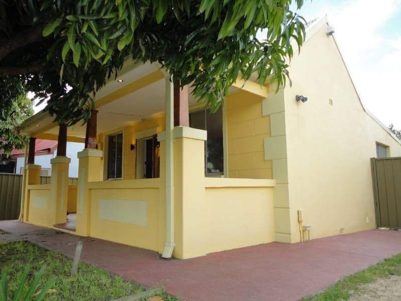 20 Carrington Street, GRANVILLE NSW 2142, Granville - Thumbnail 6