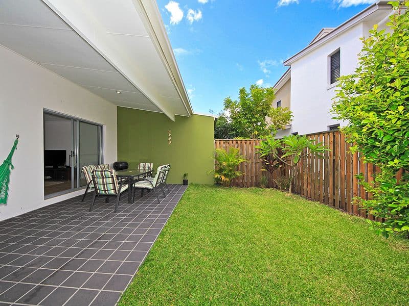 57 Venice Street, BURLEIGH WATERS QLD 4220, Burleigh Waters - Thumbnail 4