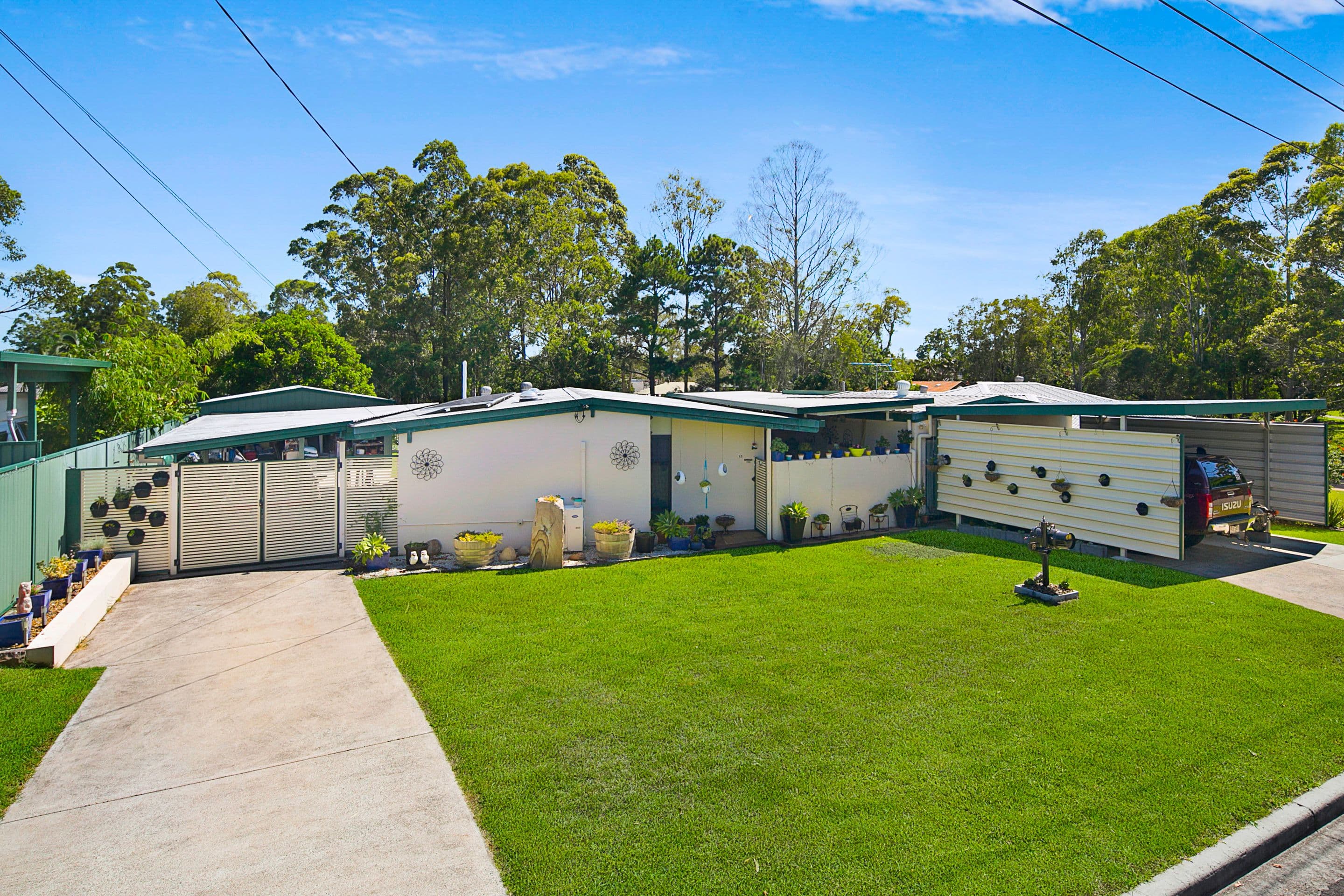 18 Surman Street West, Birkdale QLD 4159, Birkdale - Thumbnail 3