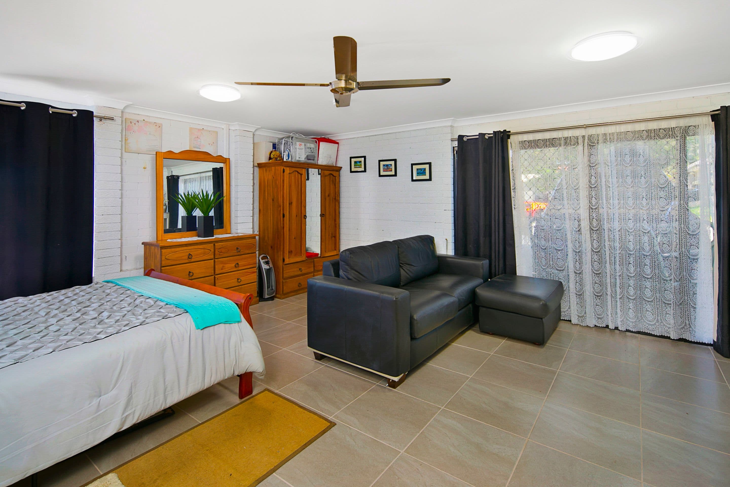 18 Surman Street West, Birkdale QLD 4159, Birkdale - Thumbnail 6