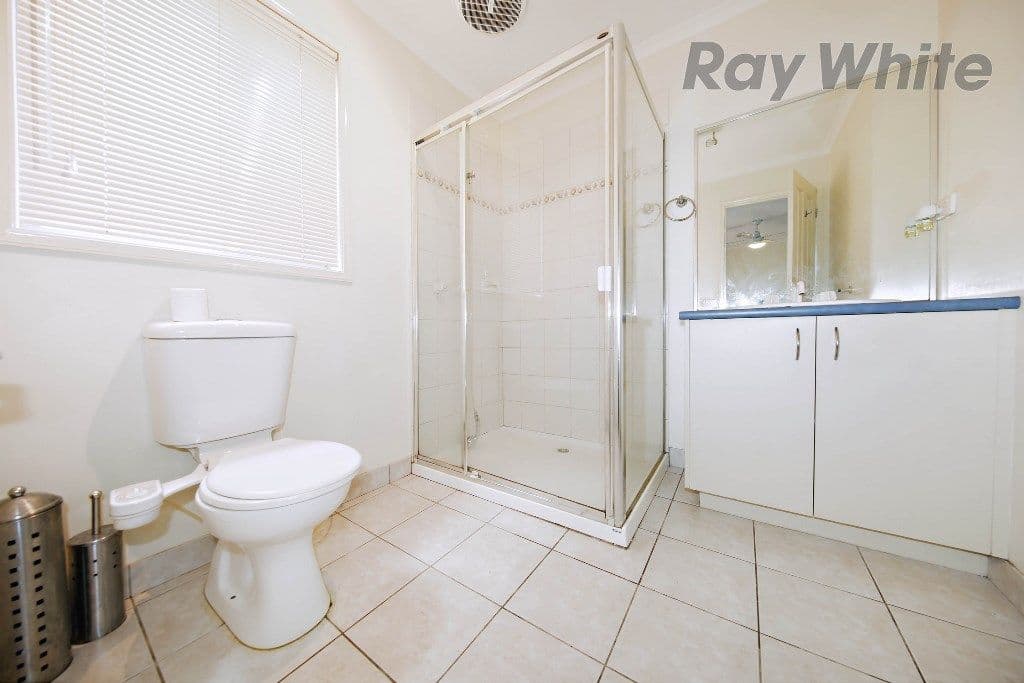 6 Governor Close, Tarneit VIC 3029, Tarneit - Thumbnail 4
