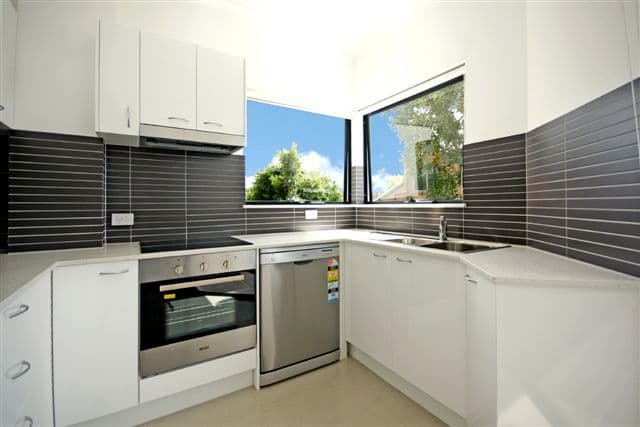 7 Ivanhoe Street, ANNERLEY QLD 4103, Annerley - Thumbnail 5