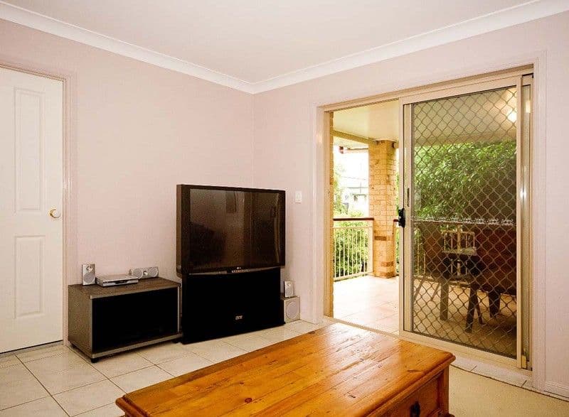 23-25 Dickson Street, MORNINGSIDE QLD 4170, Morningside - Thumbnail 4