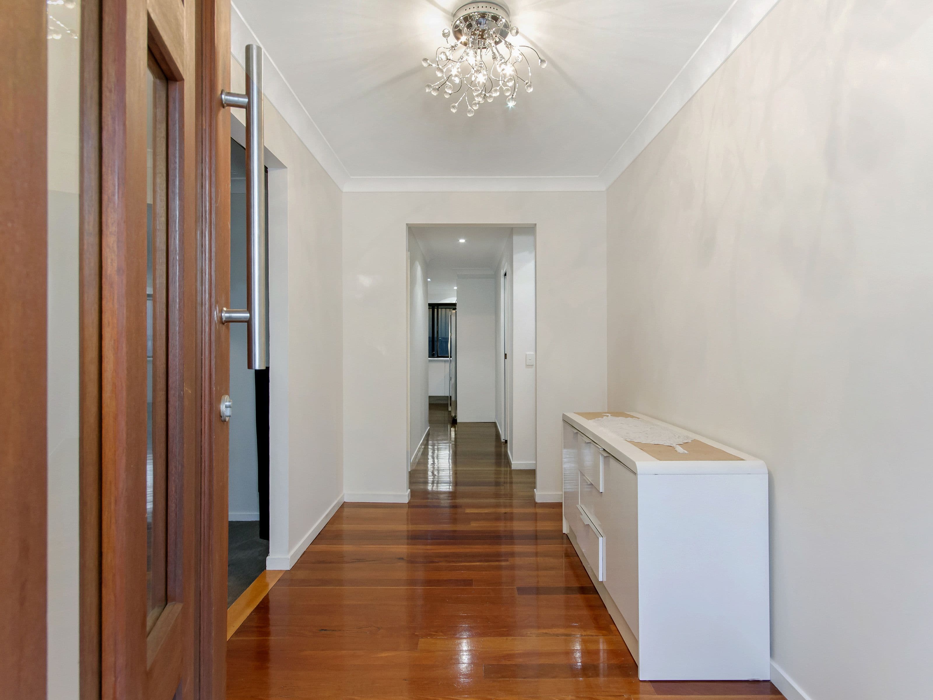 24 Bartlett Avenue, Nerang QLD 4211, Nerang - Thumbnail 5