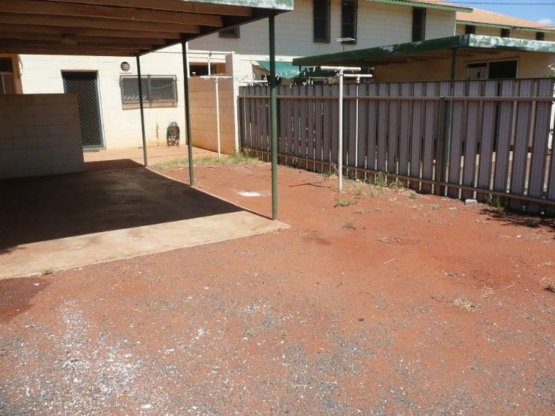 4 TRAINE Crescent, SOUTH HEDLAND WA 6722, South Hedland - Thumbnail 4
