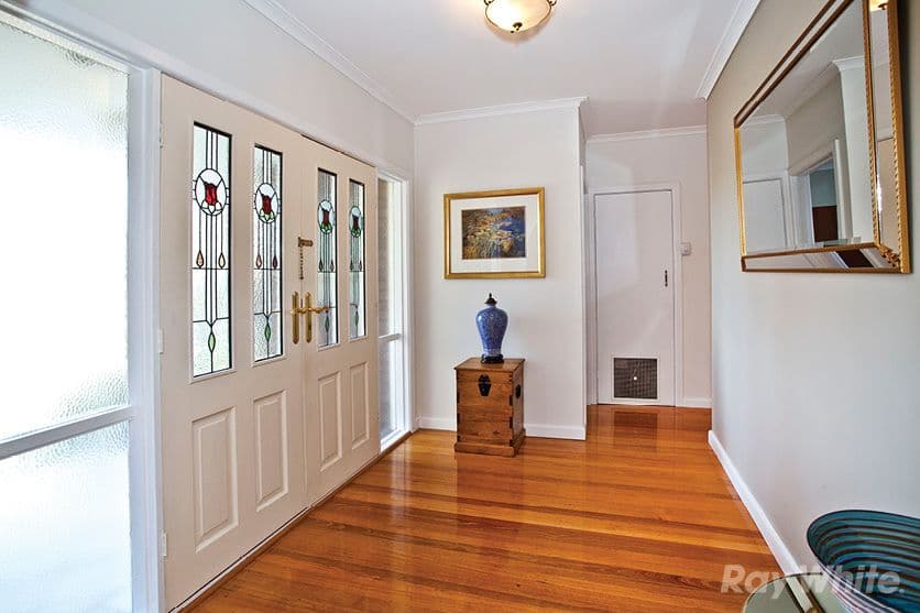 10 Lilian Street, GLEN WAVERLEY VIC 3150, Glen Waverley - Thumbnail 5