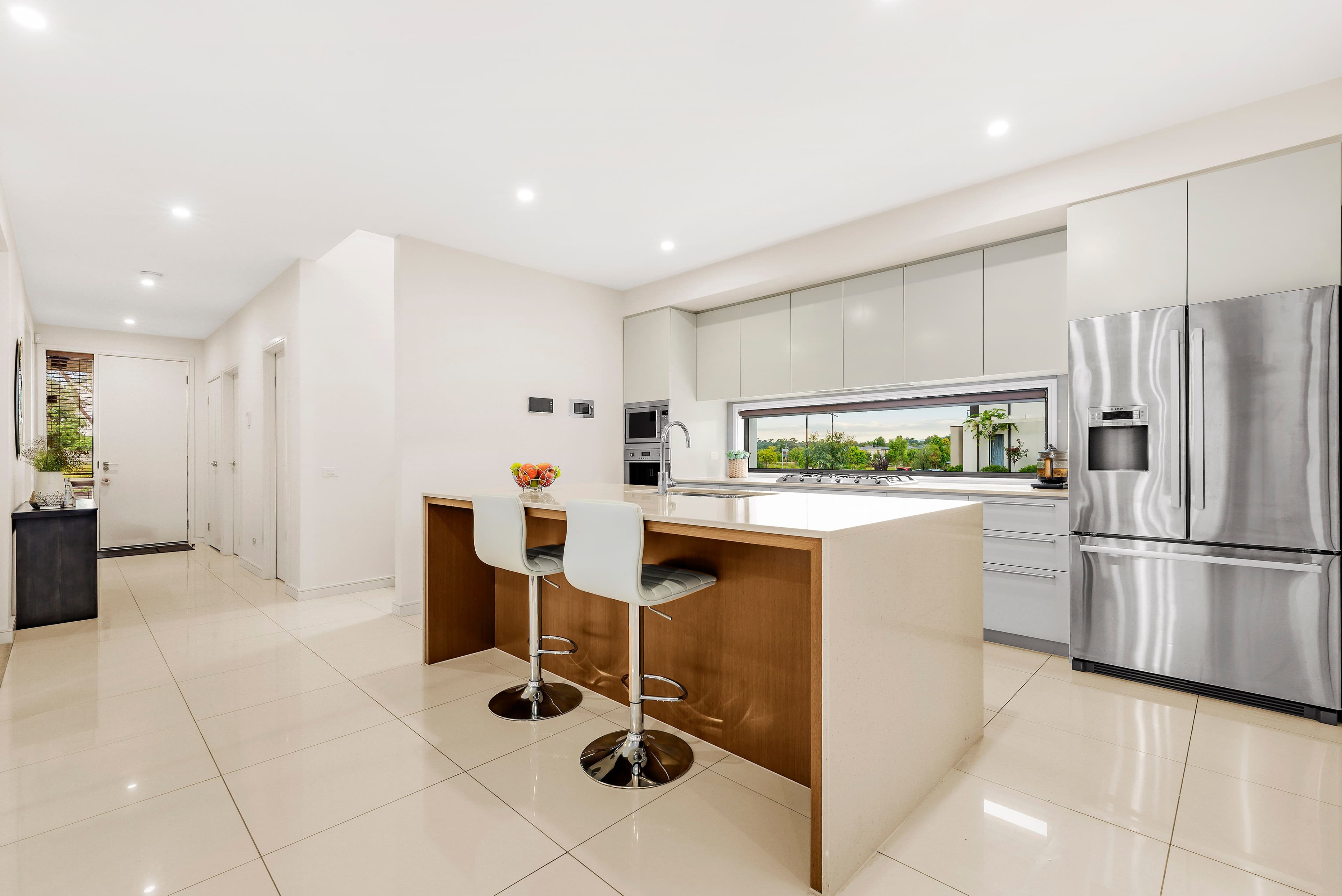 36 Harcrest Boulevard, Wantirna South VIC 3152, Wantirna South - Thumbnail 2