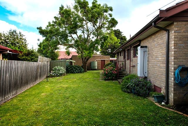14 Windermere Drive, FERNTREE GULLY VIC 3156, Ferntree Gully - Thumbnail 3