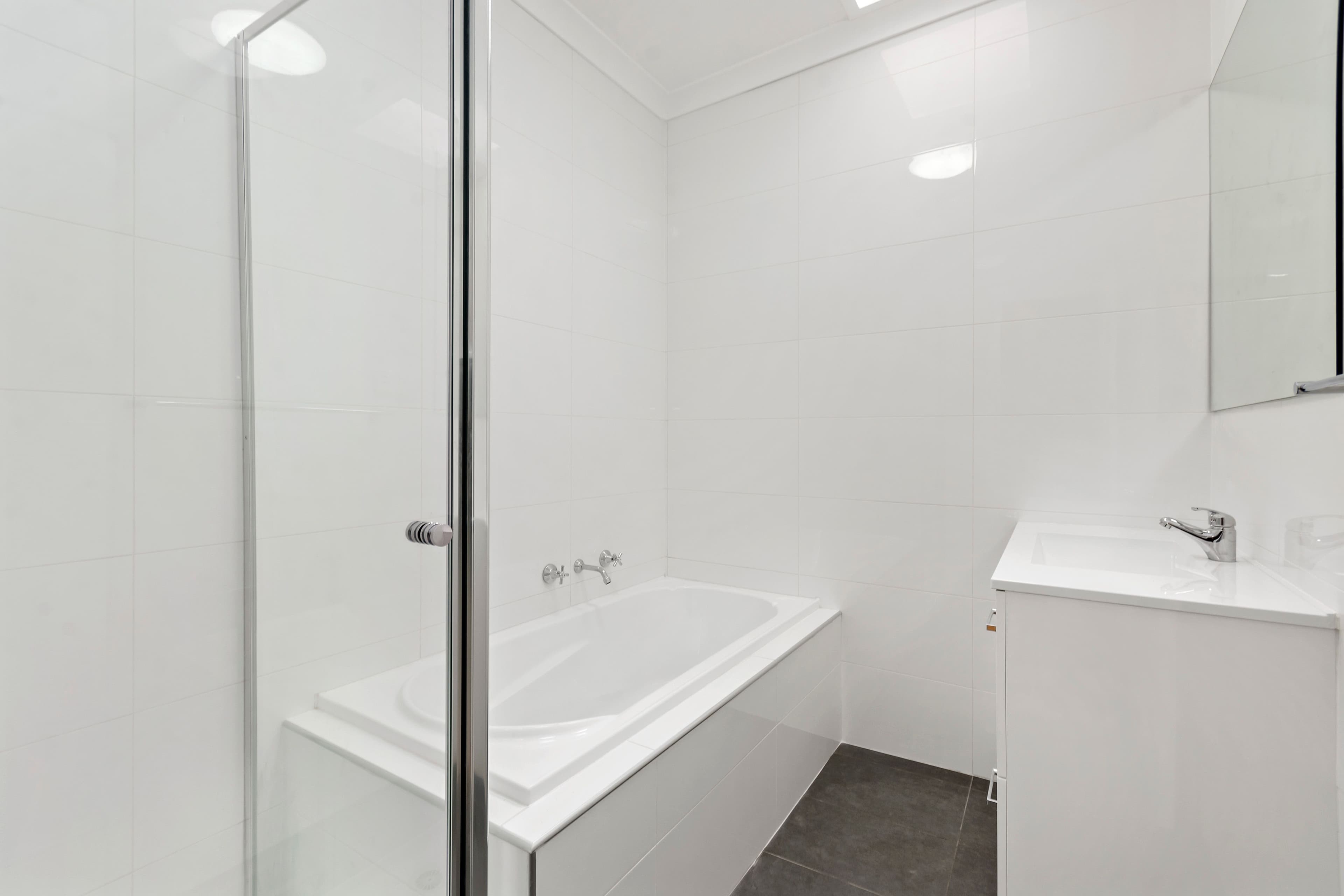 17 Vernon Street, Huntingdale VIC 3166, Huntingdale - Thumbnail 4