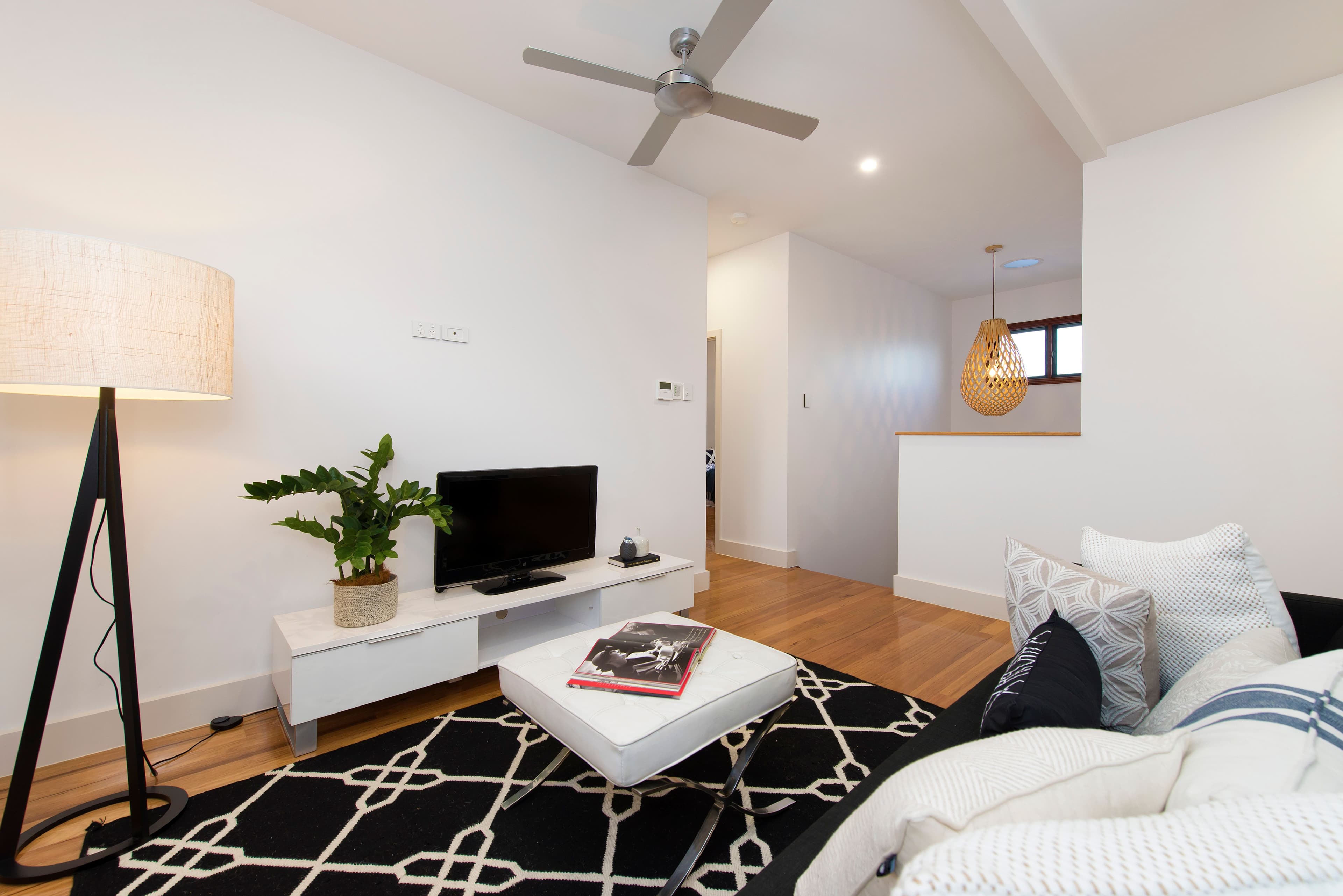 17 Glanmire Street, Paddington QLD 4064, Paddington - Thumbnail 2