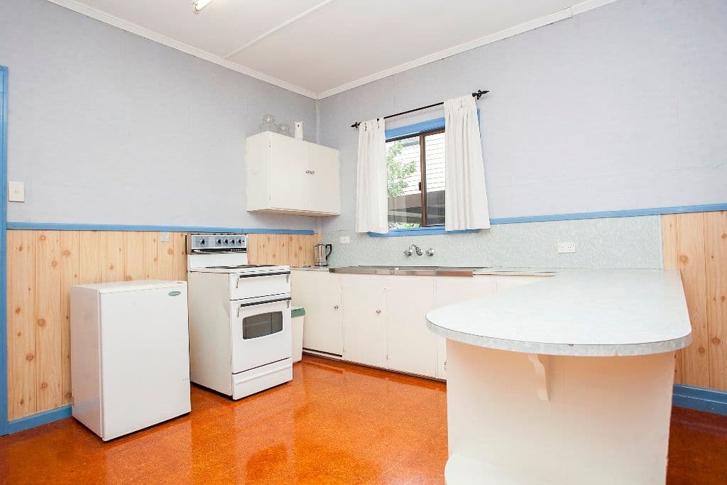 17 Snowden Street, TARRAGINDI QLD 4121, Tarragindi - Thumbnail 4
