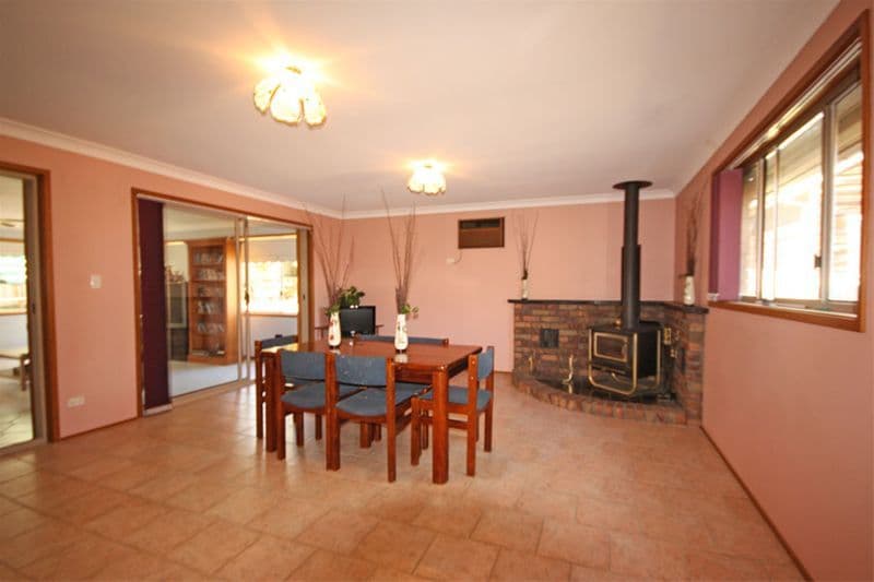 68 Coachwood Crescent, BRADBURY NSW 2560, Bradbury - Thumbnail 5