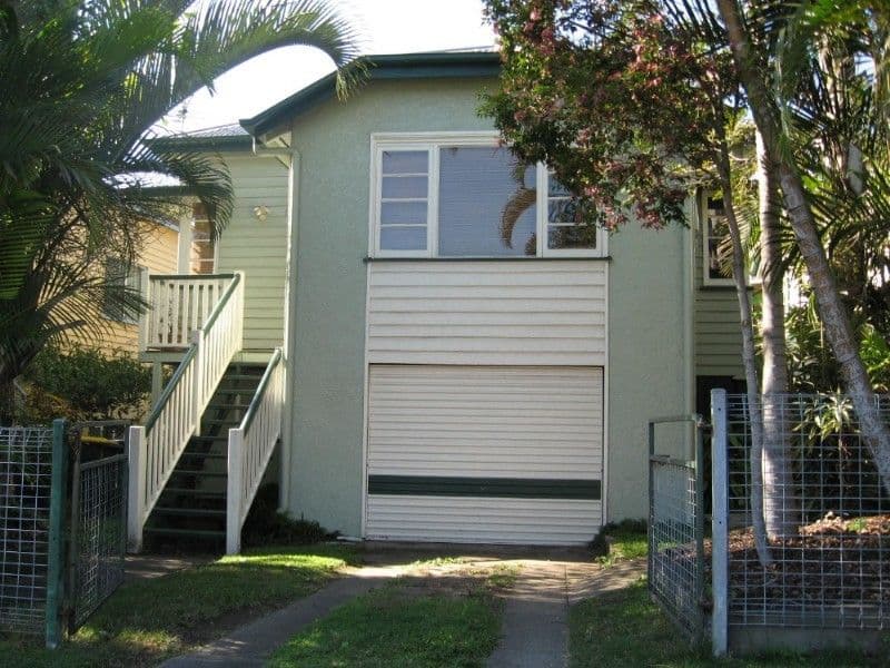 7 Glenfern Avenue, KEDRON QLD 4031, Kedron - Image 1