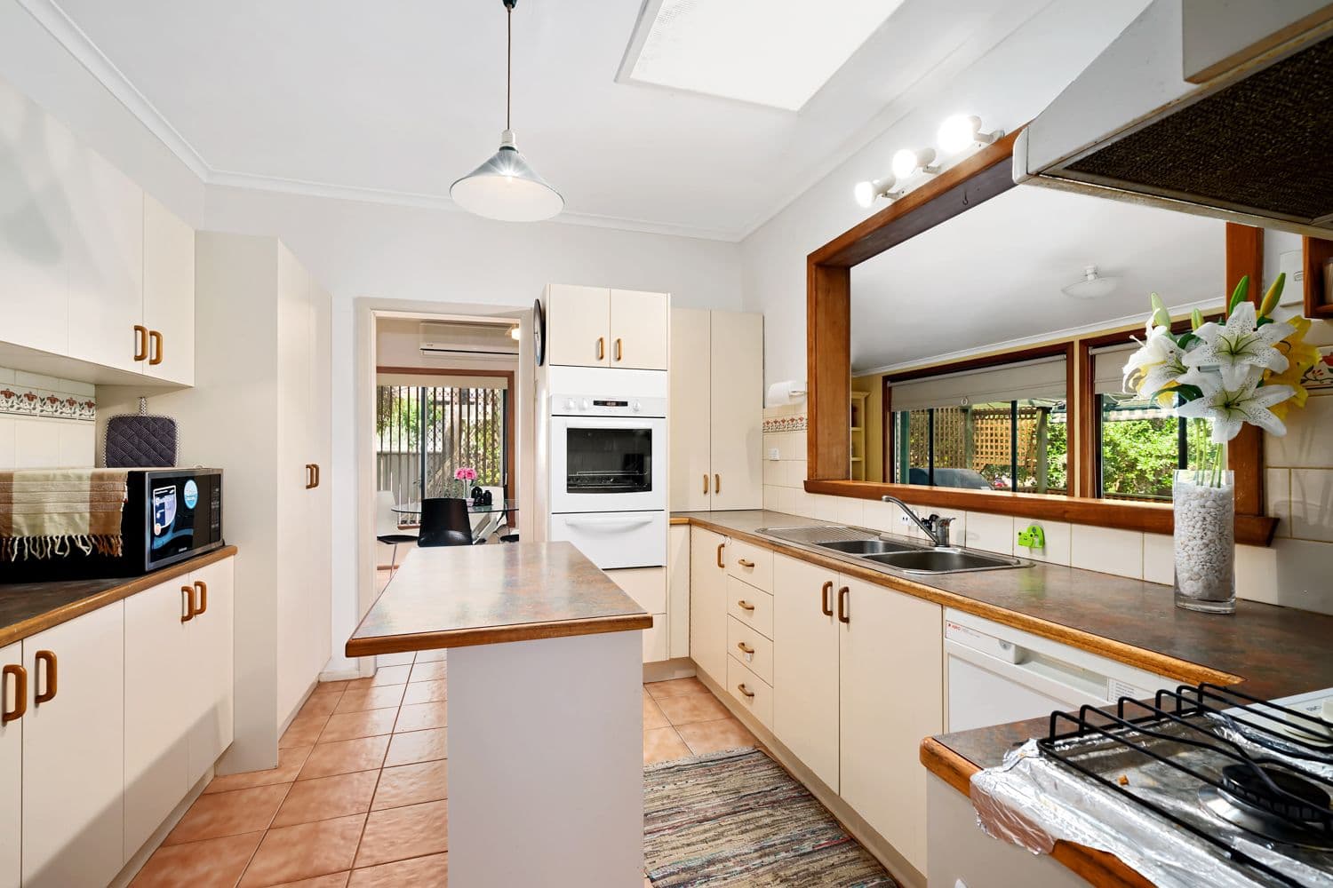 1 Lachlan Street, Bundoora VIC 3083, Bundoora - Thumbnail 4