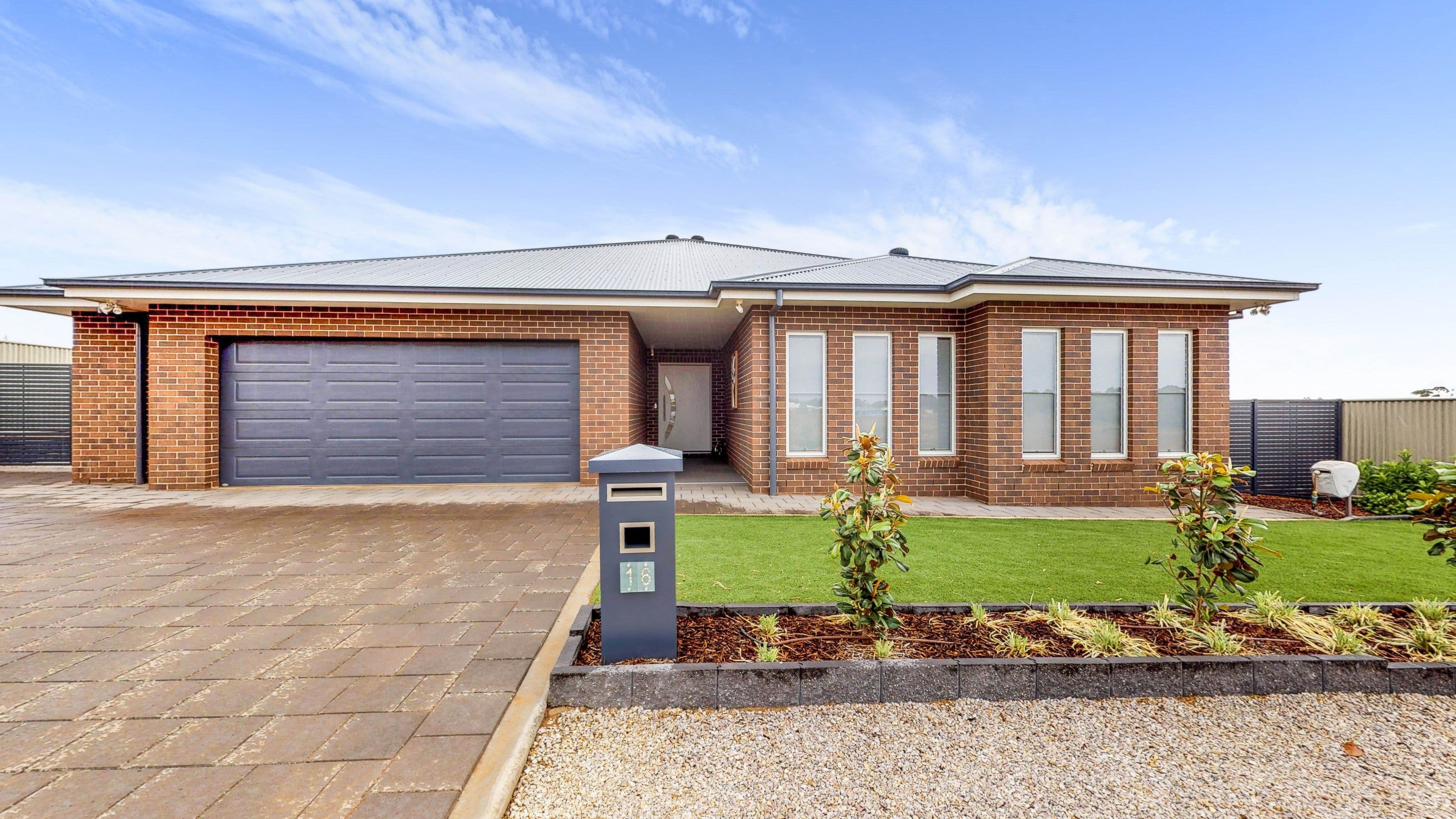 4 Cavelle Drive, Dubbo - Image 1