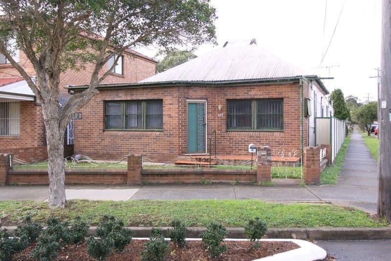 125 Brighton Avenue, CAMPSIE NSW 2194, Campsie - Image 1