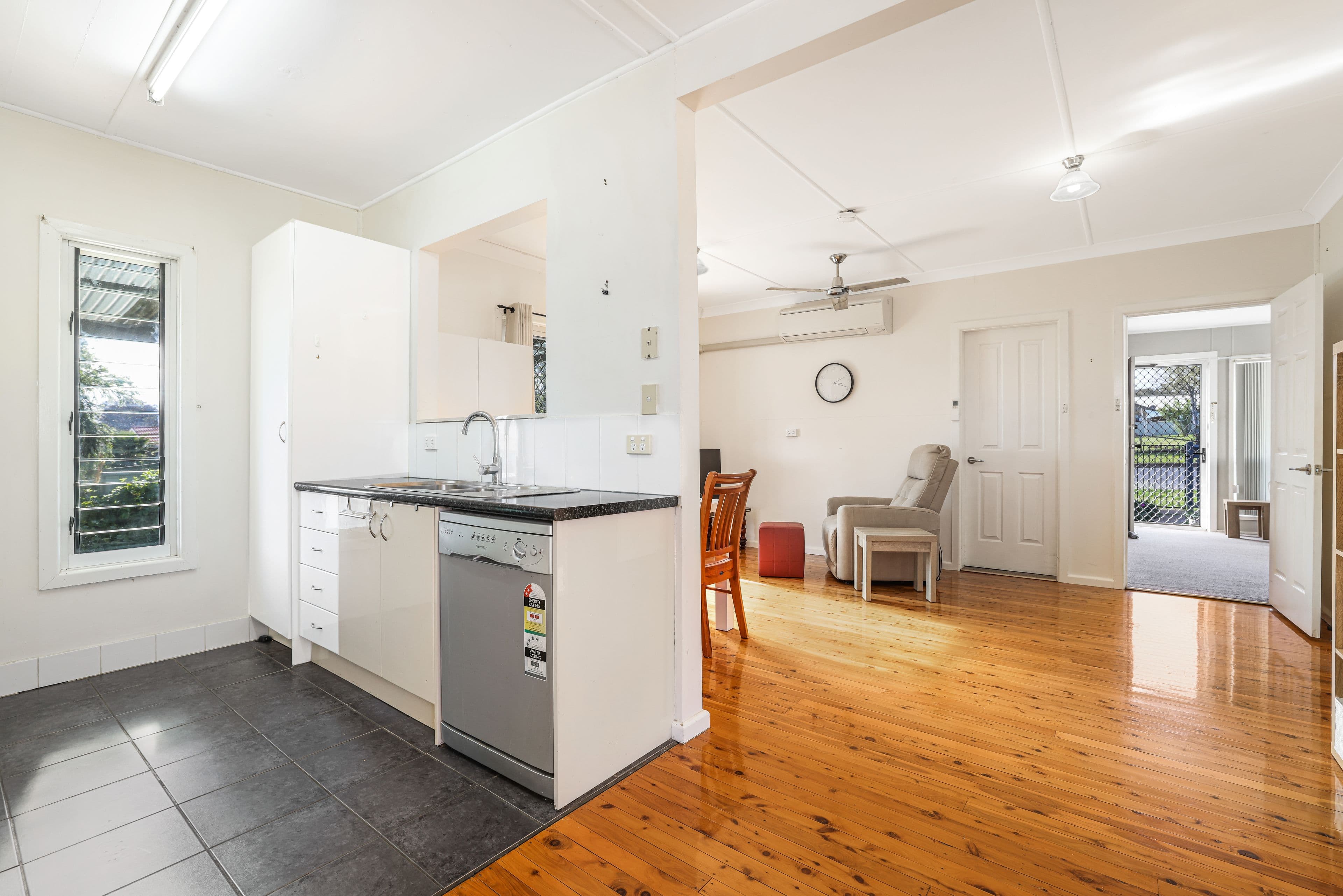 19 Patterson Street, Tamworth NSW 2340, North Tamworth - Thumbnail 6