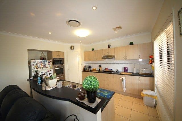 2 LILAC Street, PUNCHBOWL NSW 2196, Punchbowl - Thumbnail 3