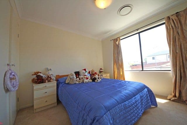 2 LILAC Street, PUNCHBOWL NSW 2196, Punchbowl - Thumbnail 8