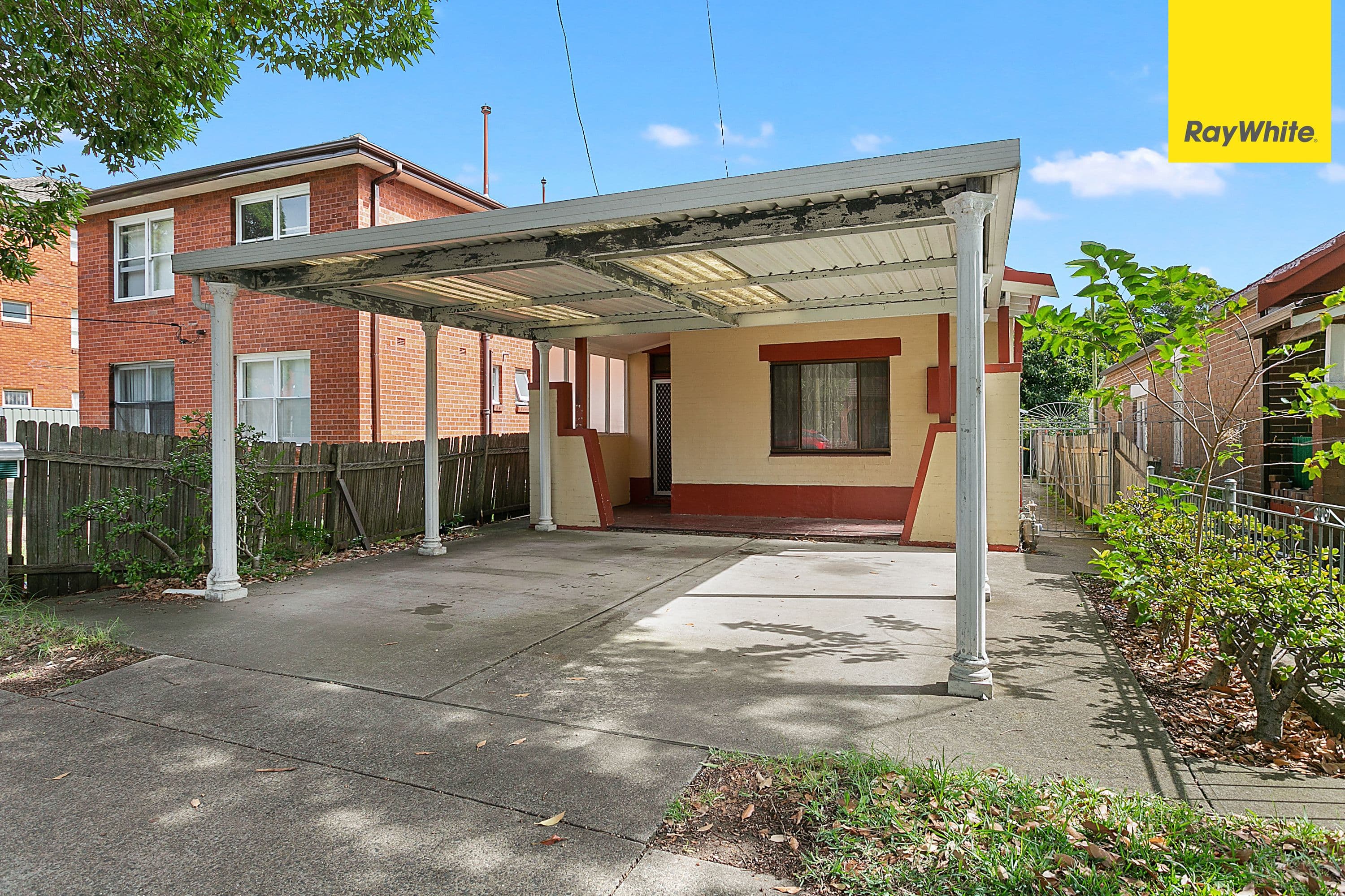 14 Fourth Avenue, Campsie - Thumbnail 2