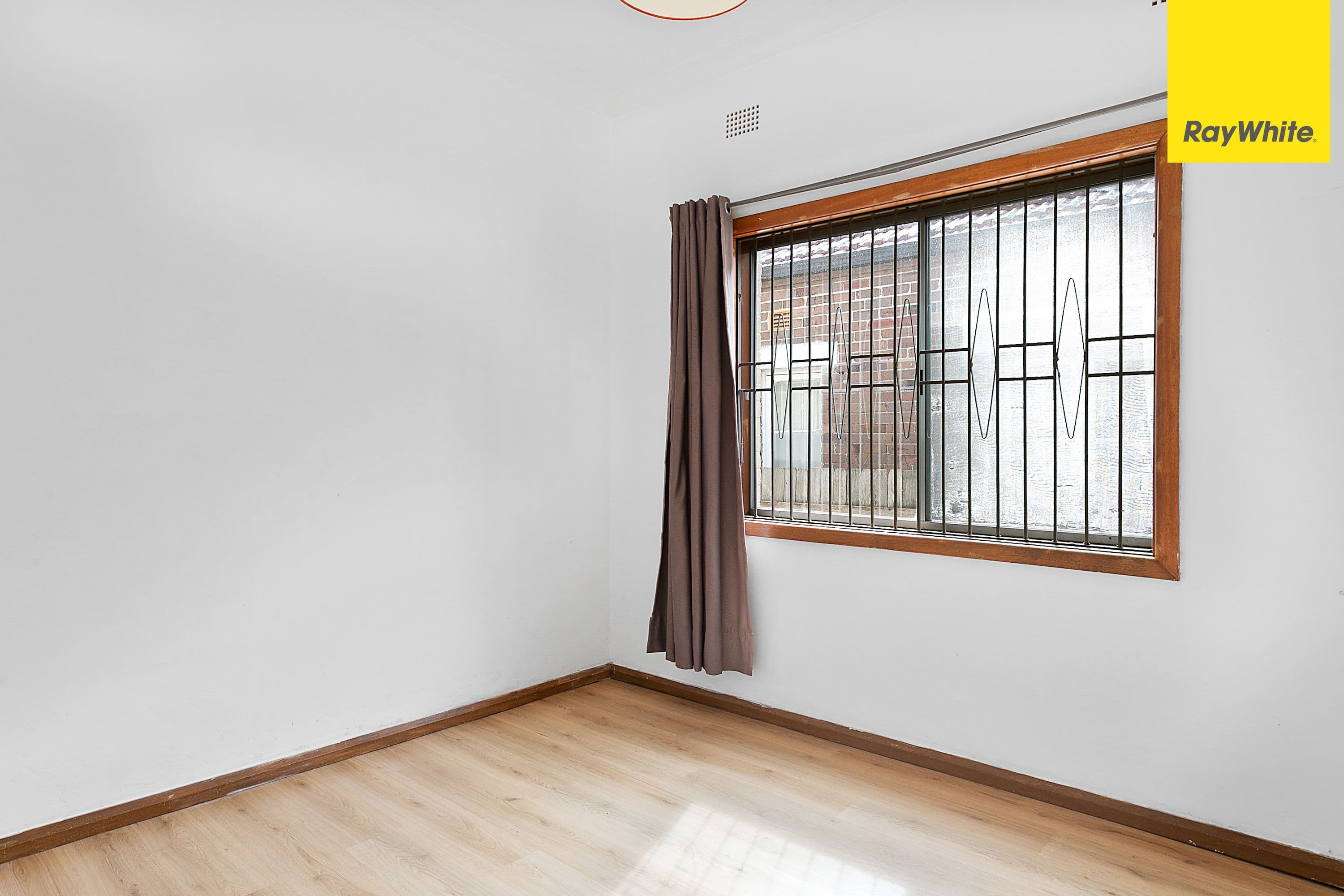 14 Fourth Avenue, Campsie - Thumbnail 6