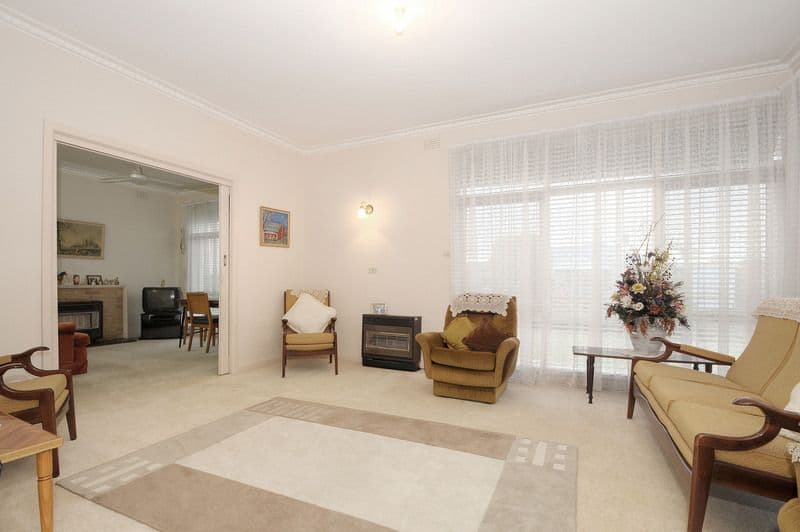 2 Eulinga Avenue, ASPENDALE VIC 3195, Aspendale - Thumbnail 6