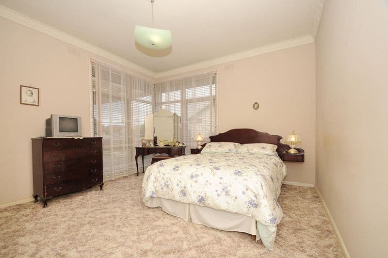 2 Eulinga Avenue, ASPENDALE VIC 3195, Aspendale - Thumbnail 8