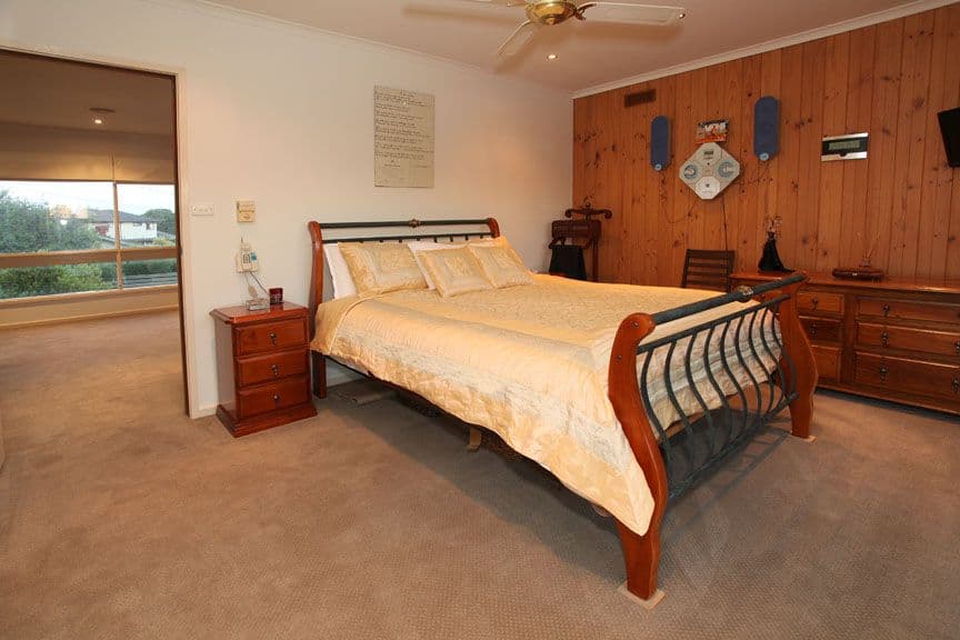 25 Ainslie Drive, WHEELERS HILL VIC 3150, Wheelers Hill - Thumbnail 7