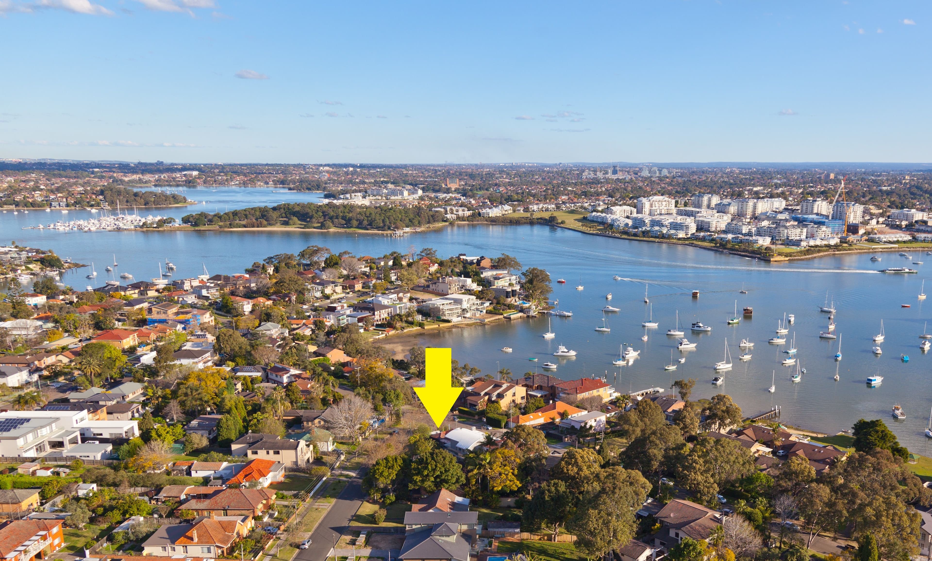 16 Beach Street, Tennyson Point - Image 1