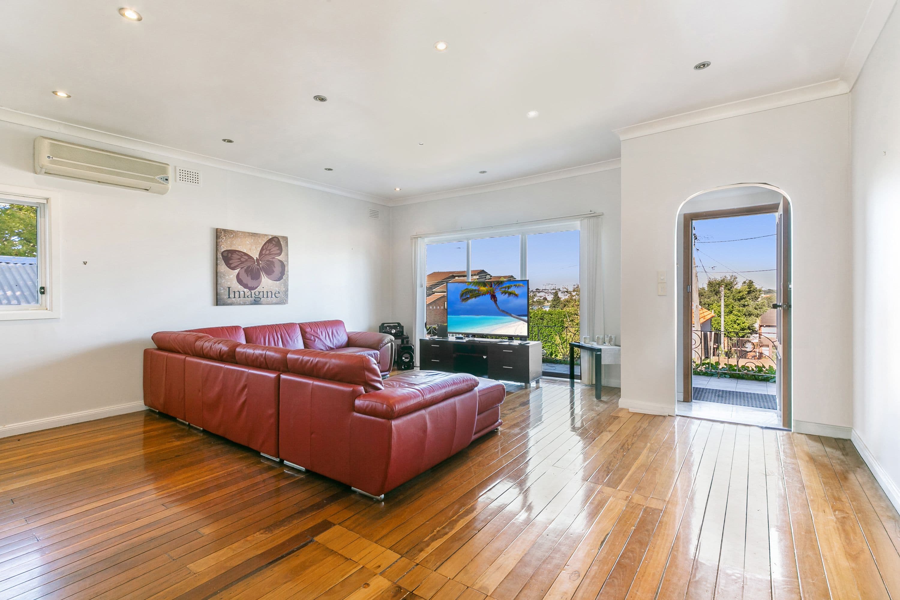 16 Beach Street, Tennyson Point - Thumbnail 5