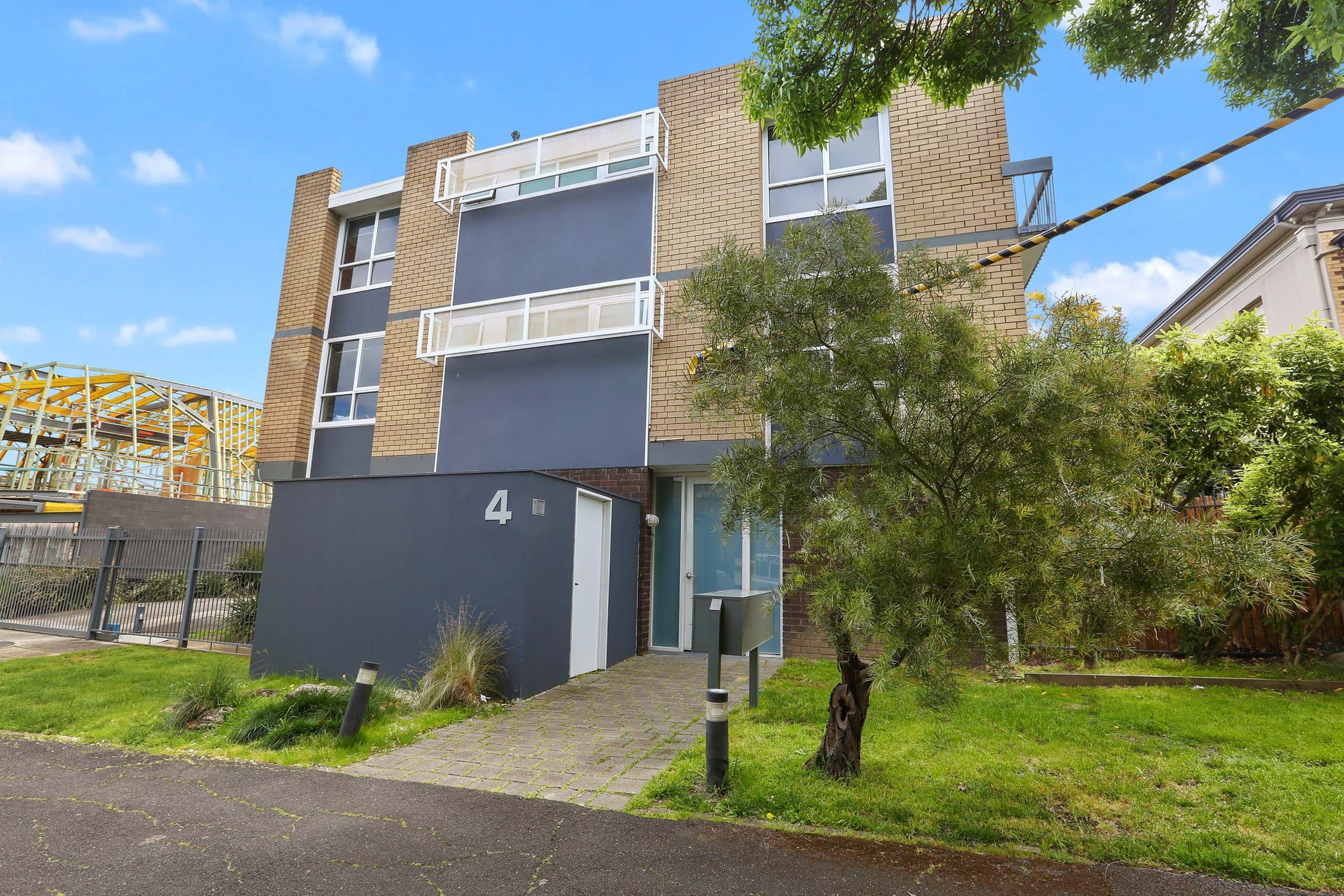 4 Fitzroy Street, Geelong VIC 3220, Geelong - Thumbnail 3