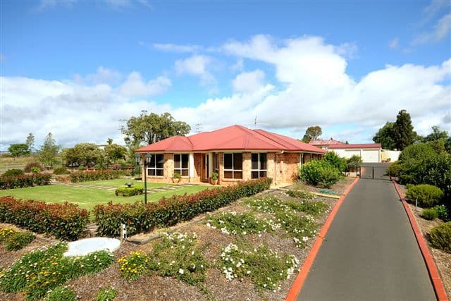 25 Peters Road, MERINGANDAN WEST QLD 4352, Meringandan West - Thumbnail 2