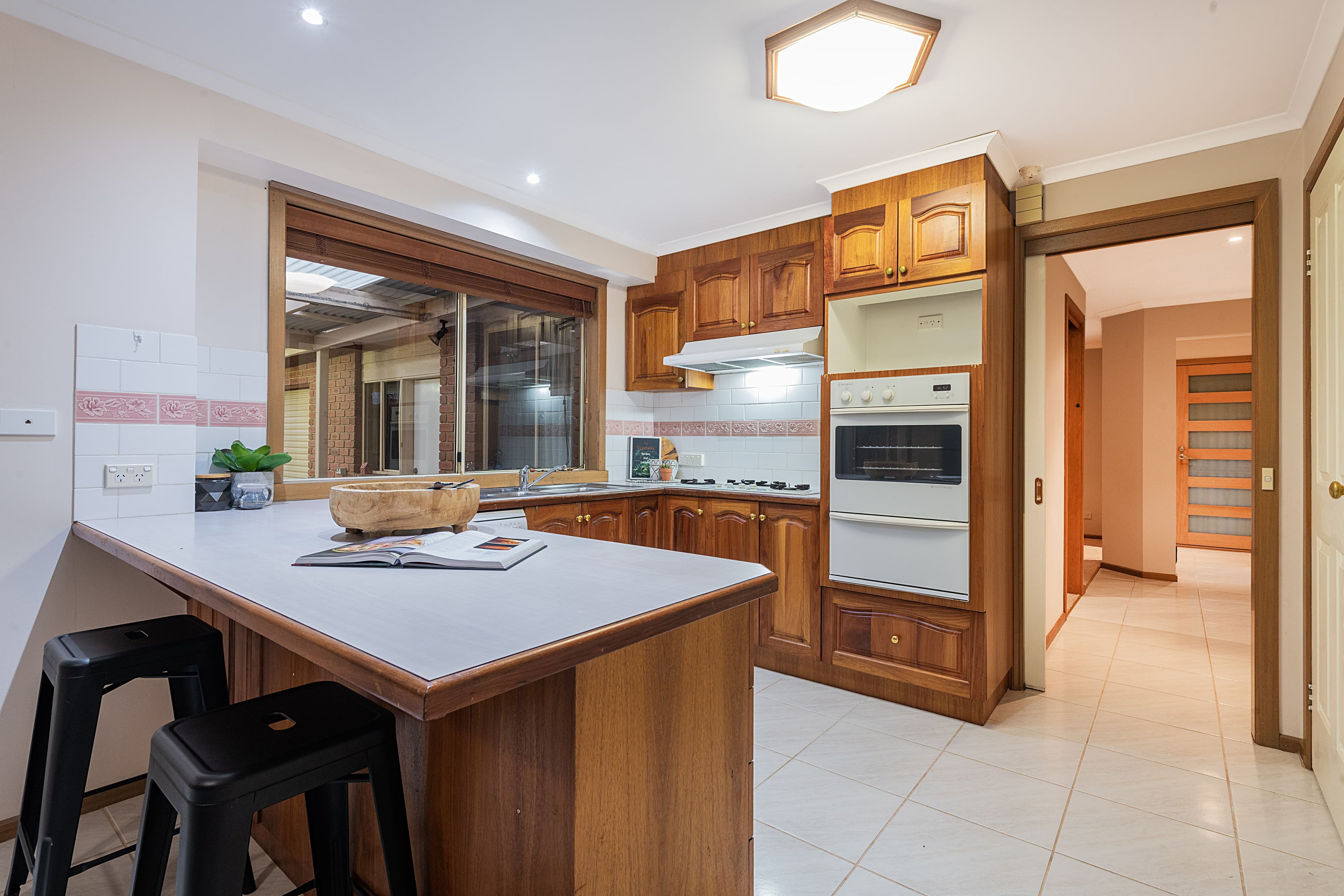 75 Hancock Drive, Ferntree Gully VIC 3156, Ferntree Gully - Thumbnail 2